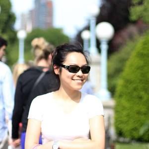 Meet your Posher, Chloe